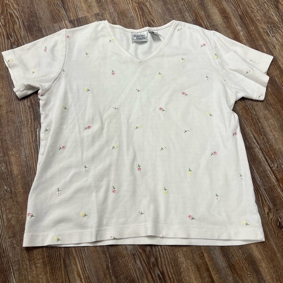 Vintage 90s V-neck short sleeve with embroidered flowers - Picture 1 of 4